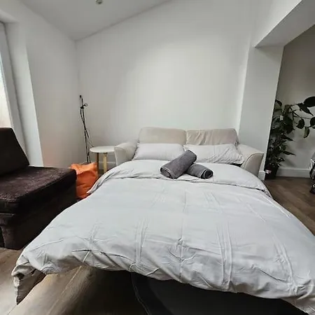 Beautiful Garden Flat Near Central Лондон Экстерьер фото